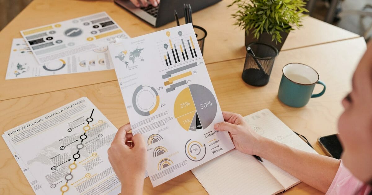 Analyzing statistical data